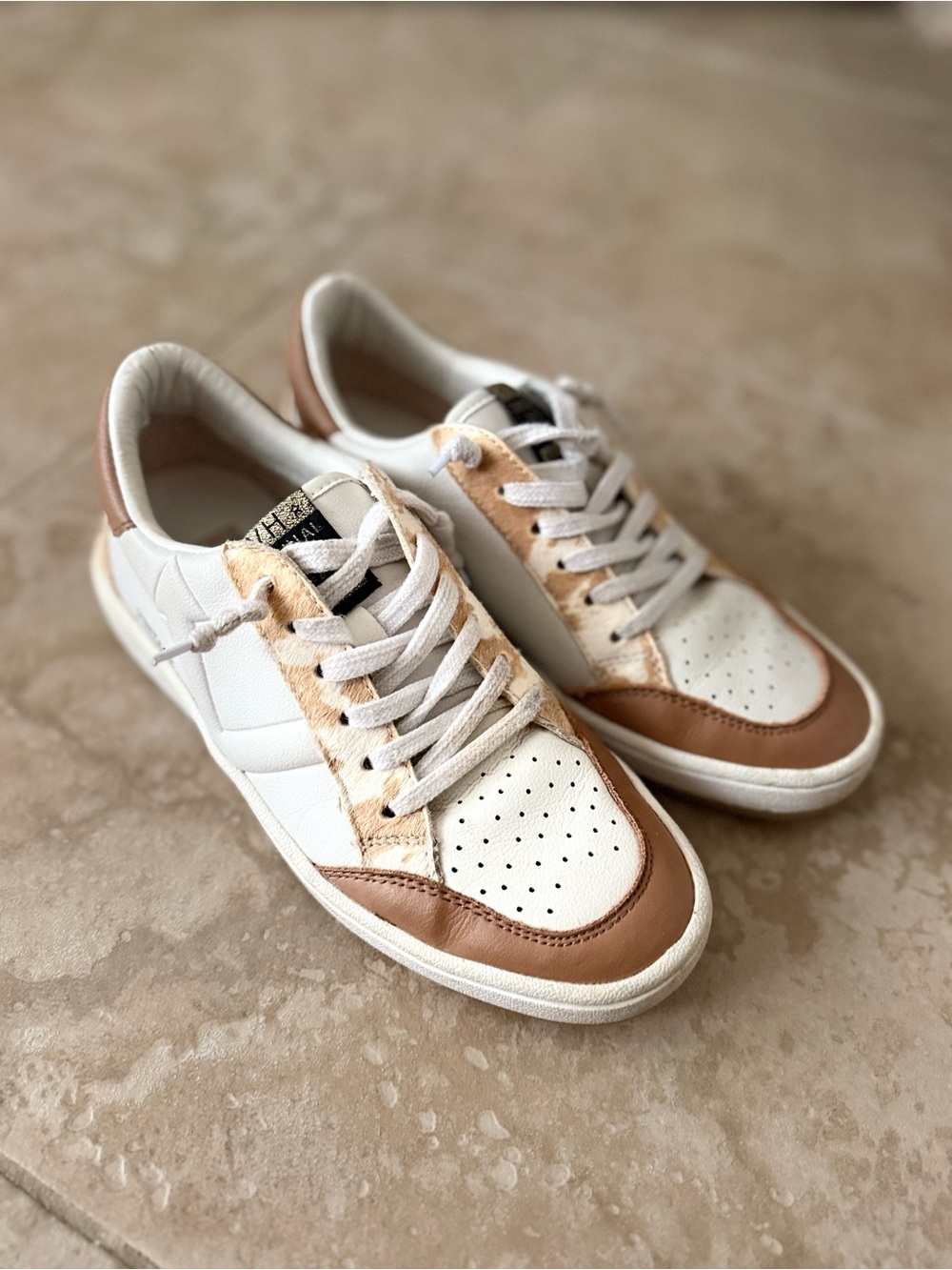 Vintage Havana White and Tan Low-Top Sneakers with Haircalf Accents